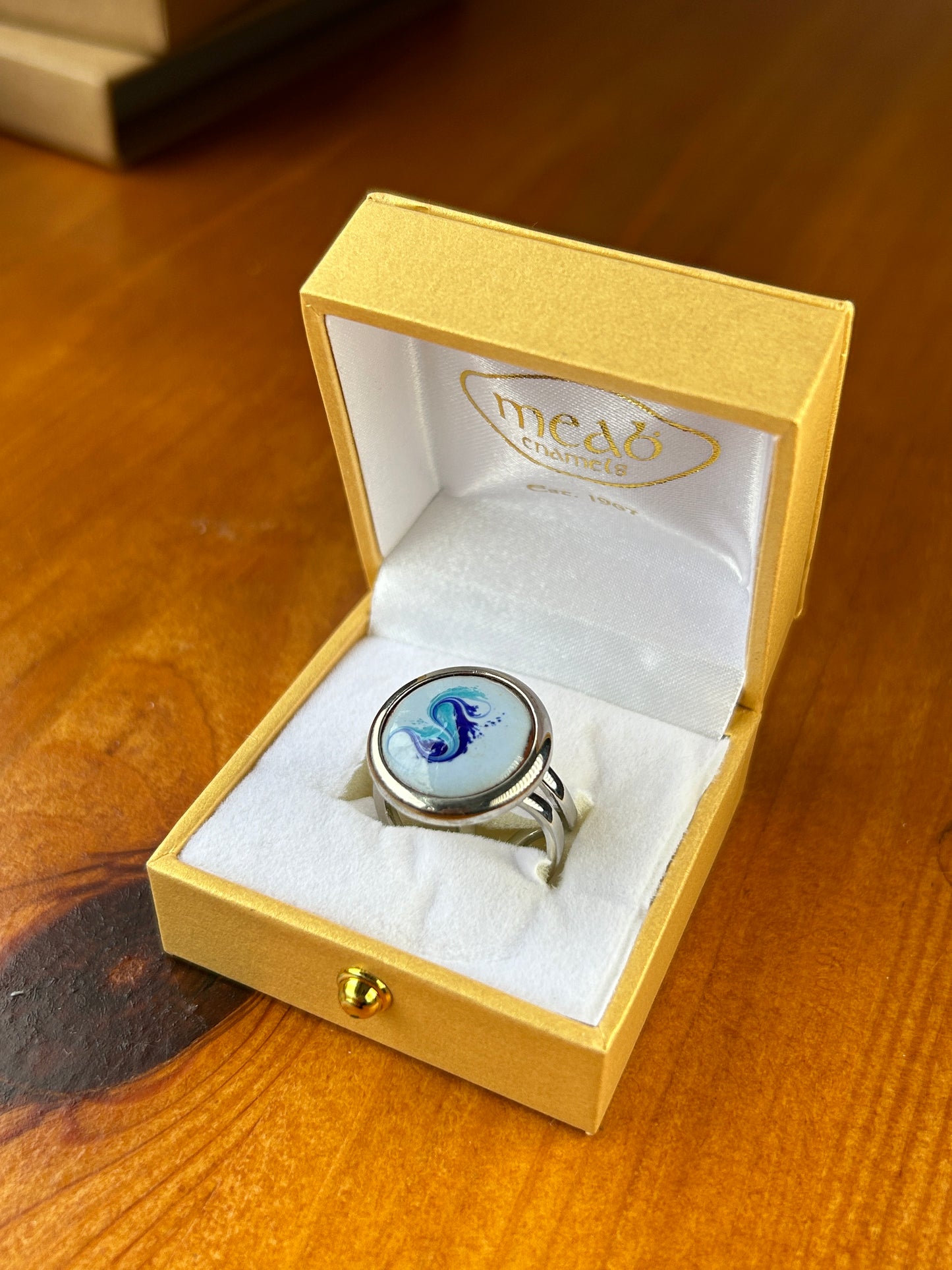 Meab Enamel's Adjustable rings