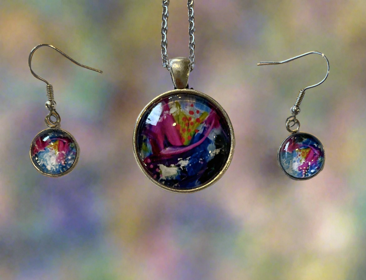 Margaret Rattigan - Glass pendant and earrings set