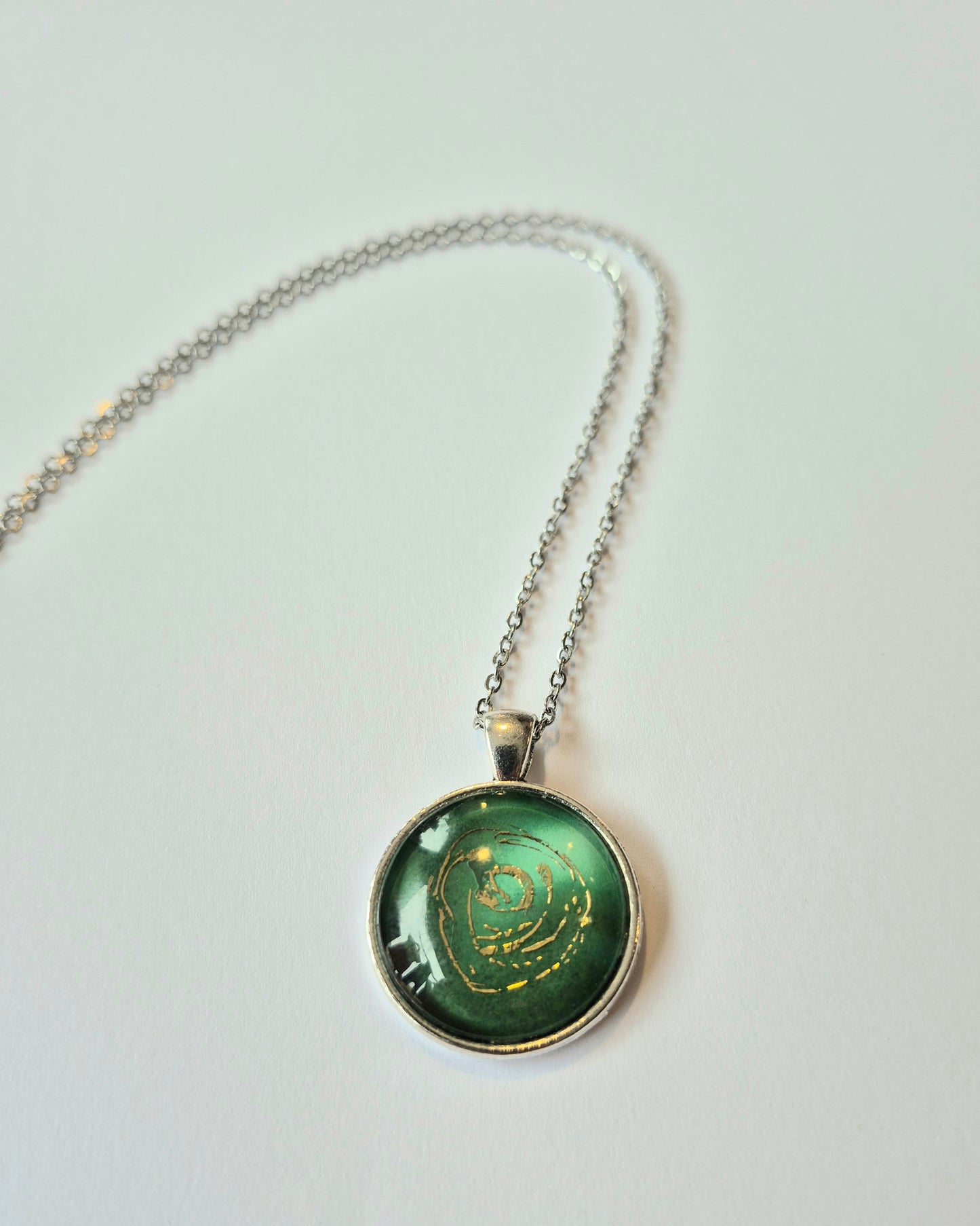 Margaret Rattigan - Glass pendant necklace