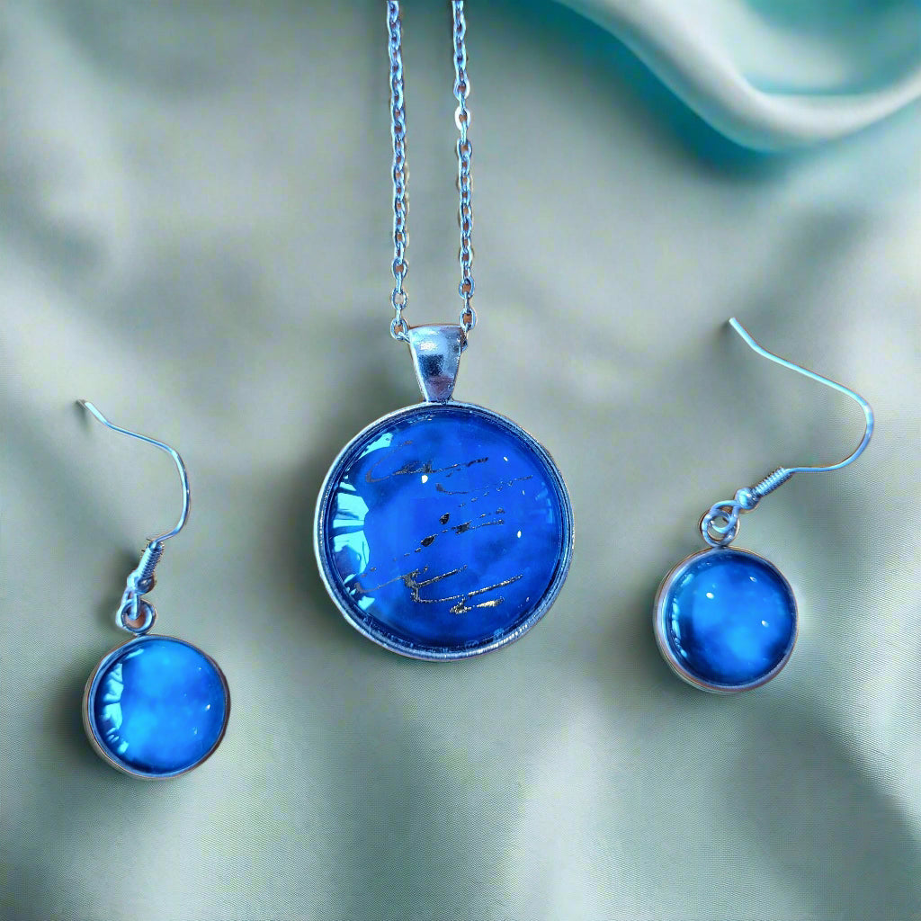 Margaret Rattigan - Glass pendant and earrings set