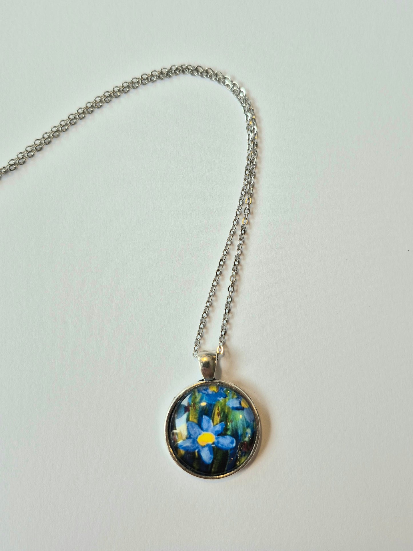Margaret Rattigan - Glass pendant necklace