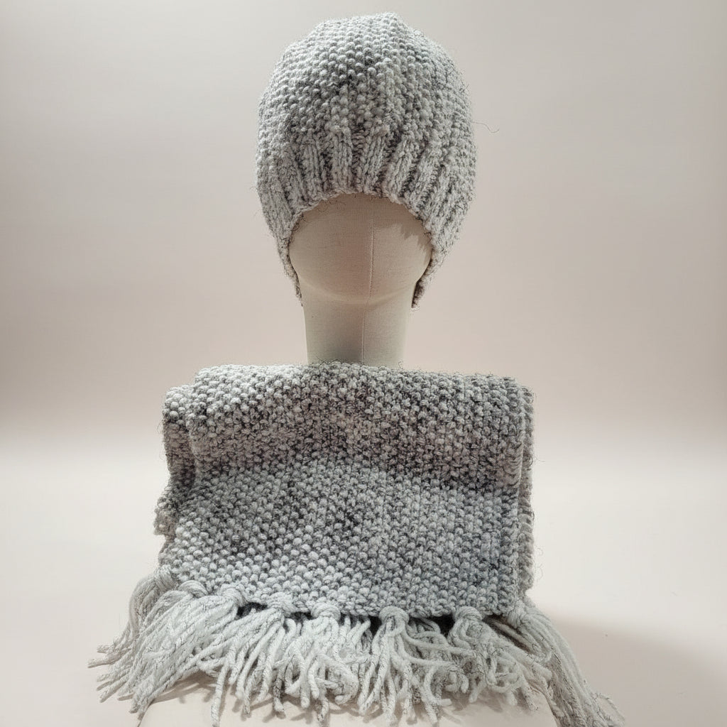 Marian O Connell - Handknit Accessories