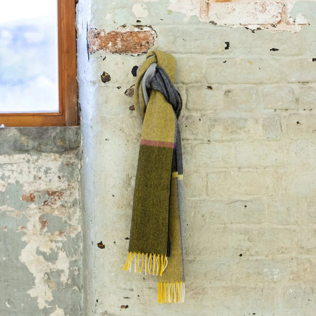 Mc Nutt Of Donegal Lambswool Scarves