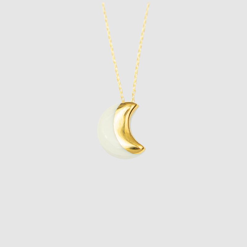 DANÚ - Small Crescent Moon Necklace