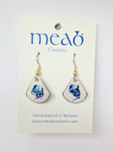 Load image into Gallery viewer, Meab&#39;s Small Teardrop earrings
