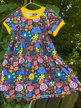 Load image into Gallery viewer, Spraoi Clothing - Dress
