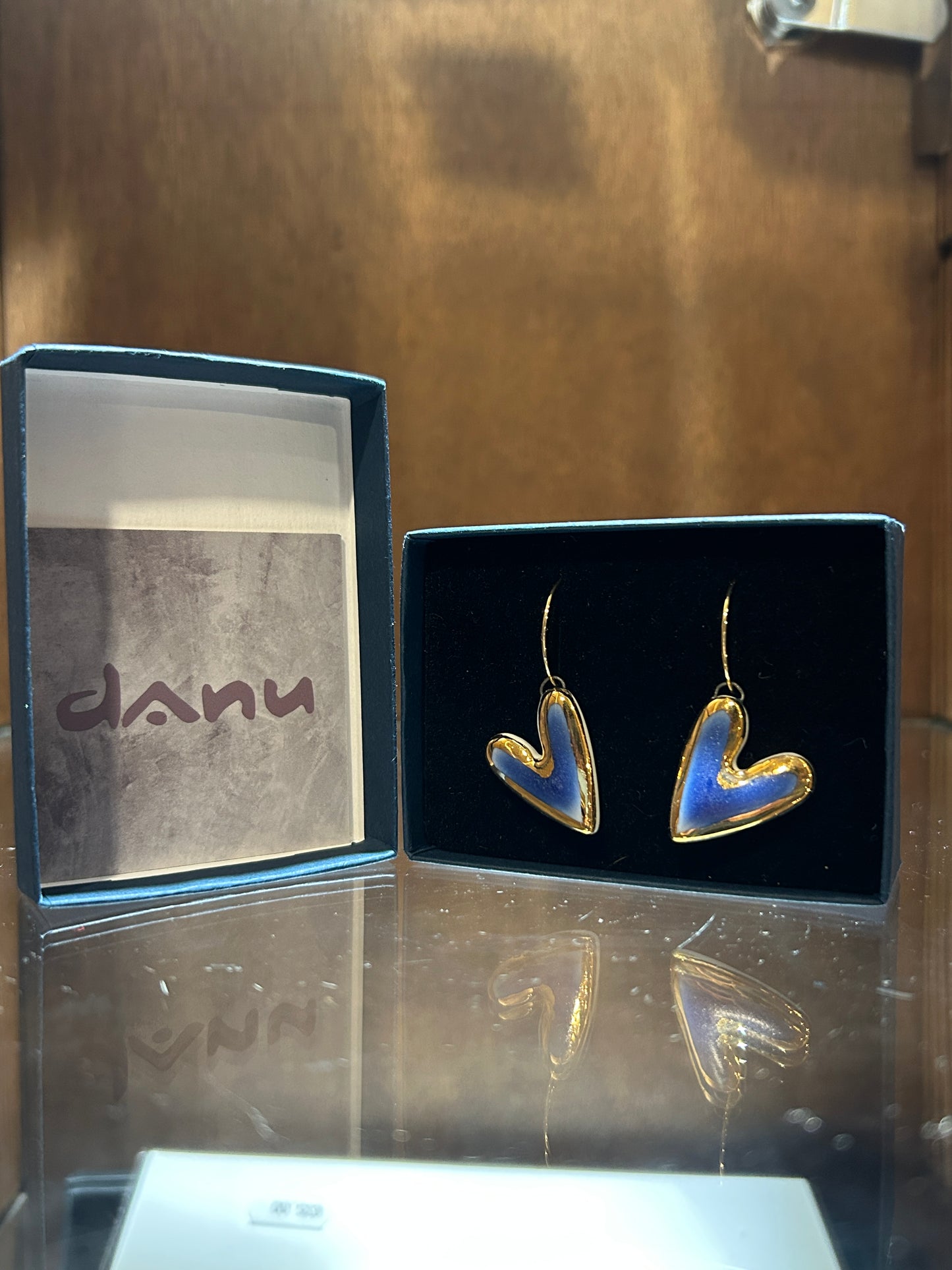 Danú - Heart Earrings