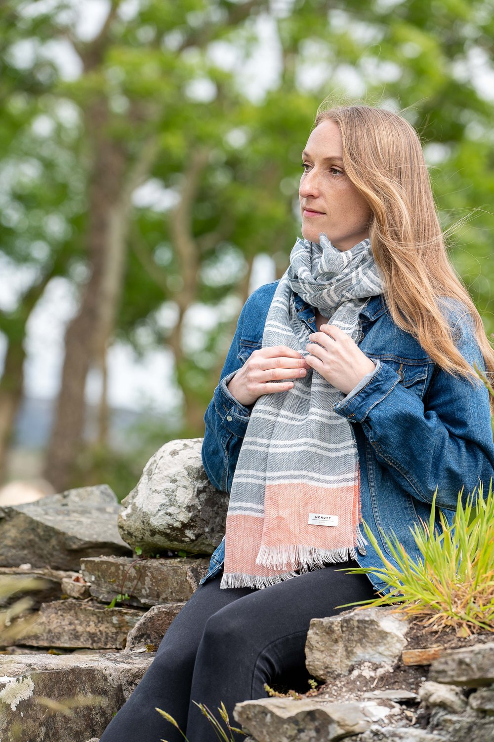 Mc Nutt of Donegal Linen Scarves