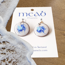 Load image into Gallery viewer, Meab&#39;s Small drop earrings
