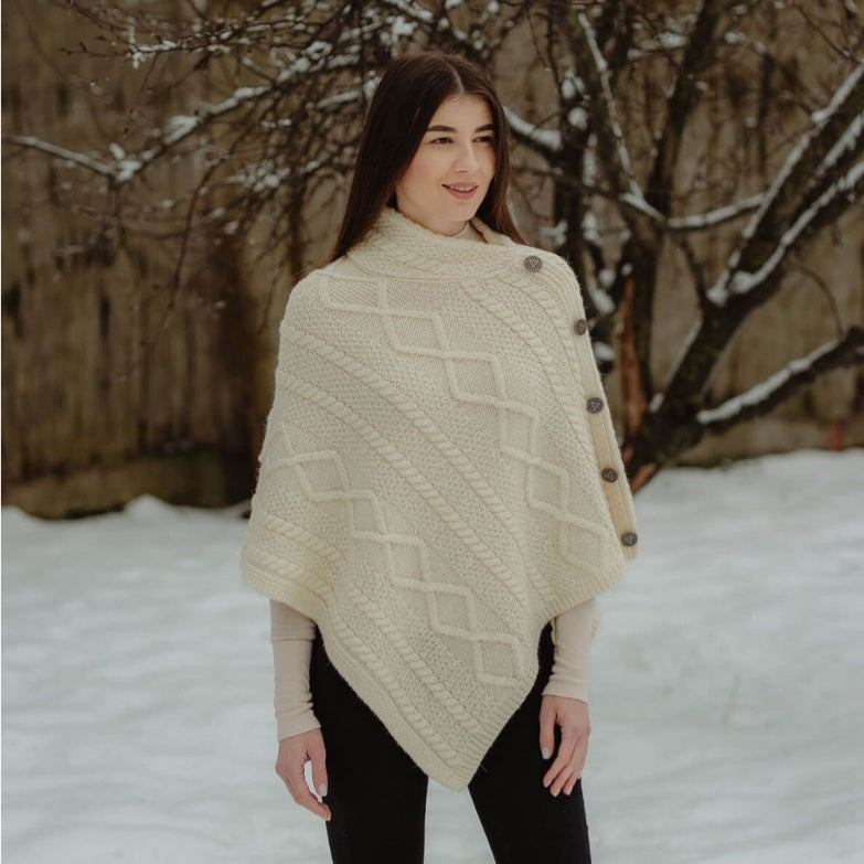 Poncho - Cable knit