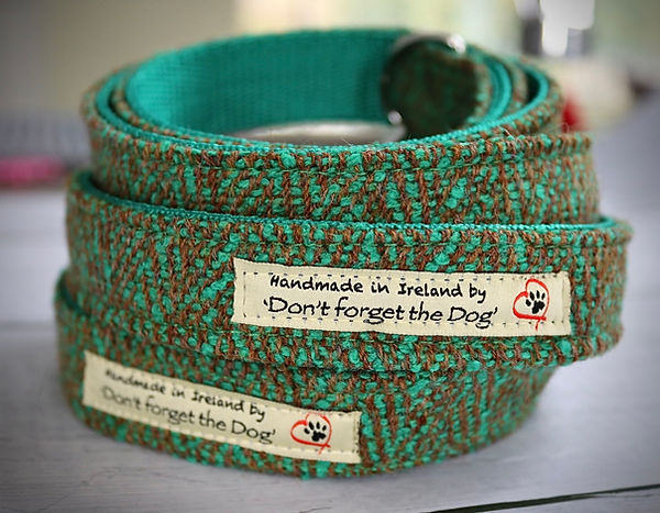 Don't forget the Dog - Tweed Dog Lead