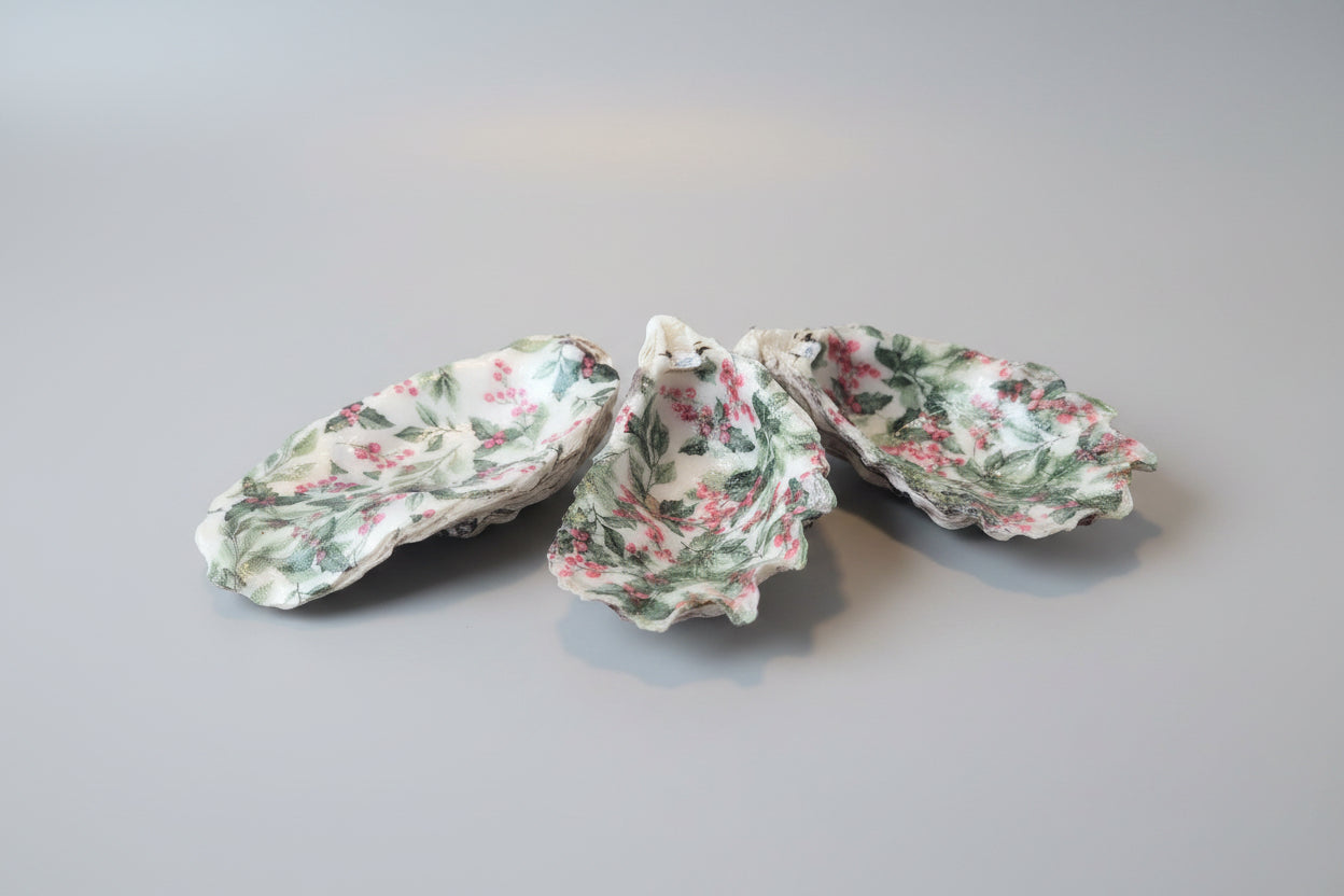 Hand Painted Scallop Seashells