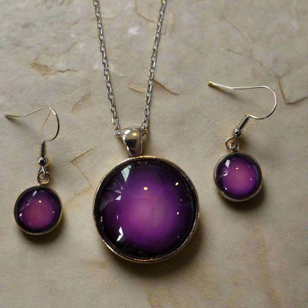 Margaret Rattigan - Glass pendant and earrings set