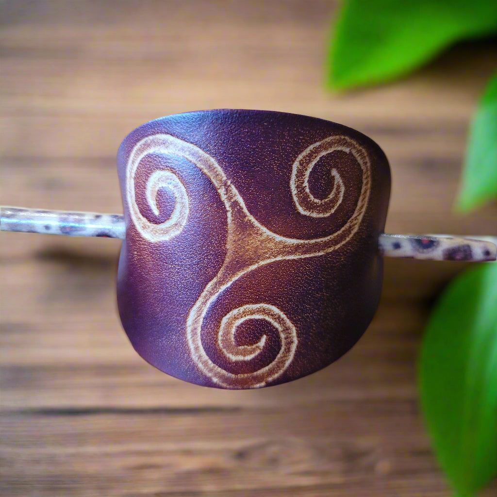 Bryn & Awen - Leather Hair Barrette