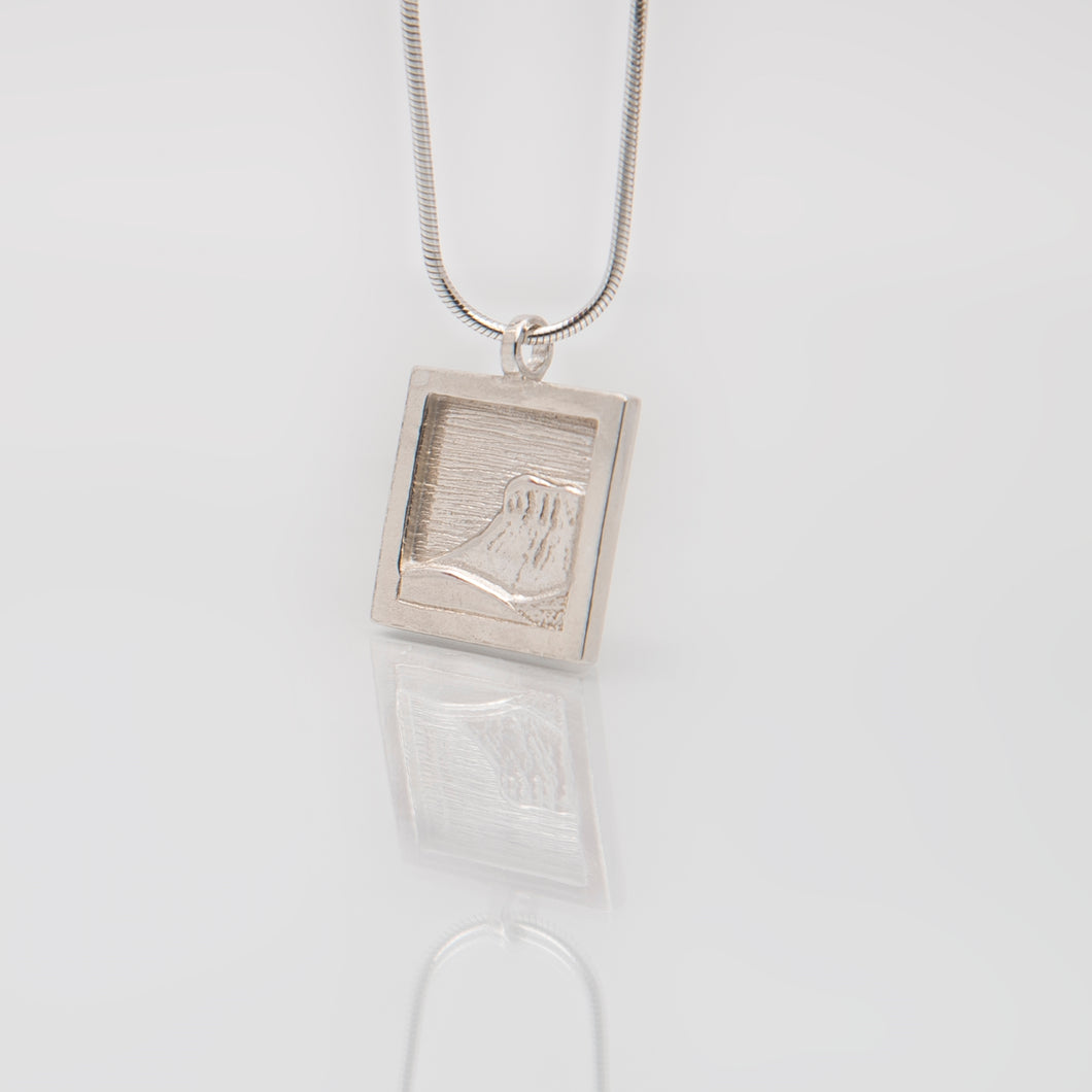The Yeats Collections Pendants